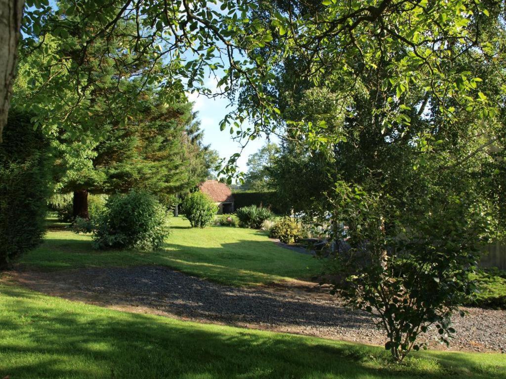 Mis Harand Bed & Breakfast Litteau Exterior photo